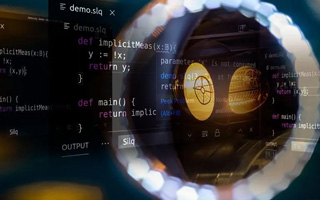 昌乐 ,php声明和调用变量的符号是什么？